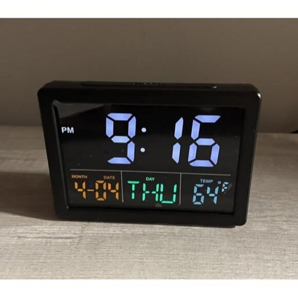 New Digital Alarm Clock, 5.5" Large LED Time Display, Adjustable Alarm Volume - Picture 1 of 2